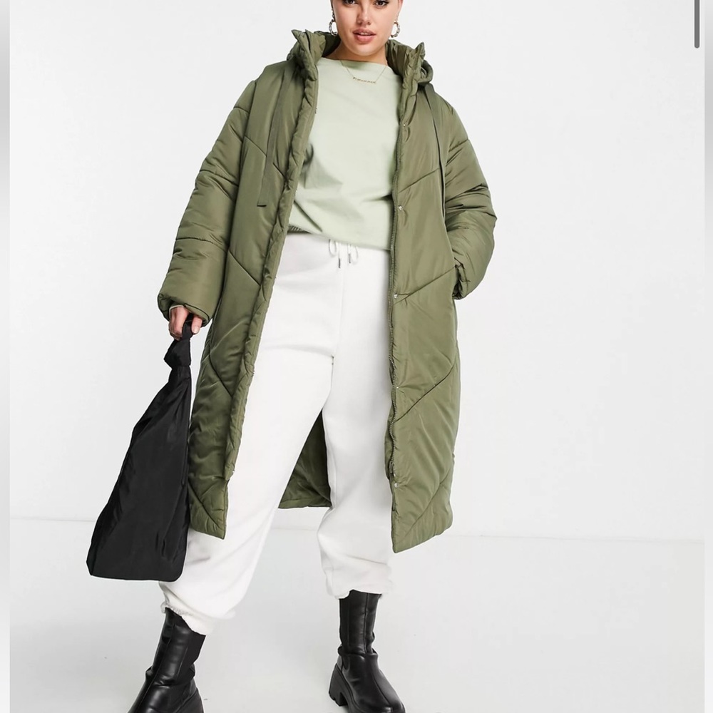 NWT Violet Romance Plus longline puffer coat in olive sz US 20 / UK 24 - ASOS